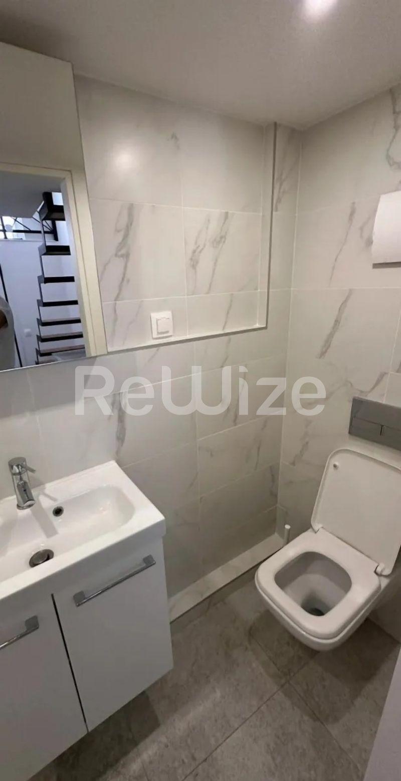 Photo 8,WC,ΕΝΟΙΚΊΑΣΗ,Κατοικία,Λοφτ,25τ.μ,€400,Ιπποκράτειο