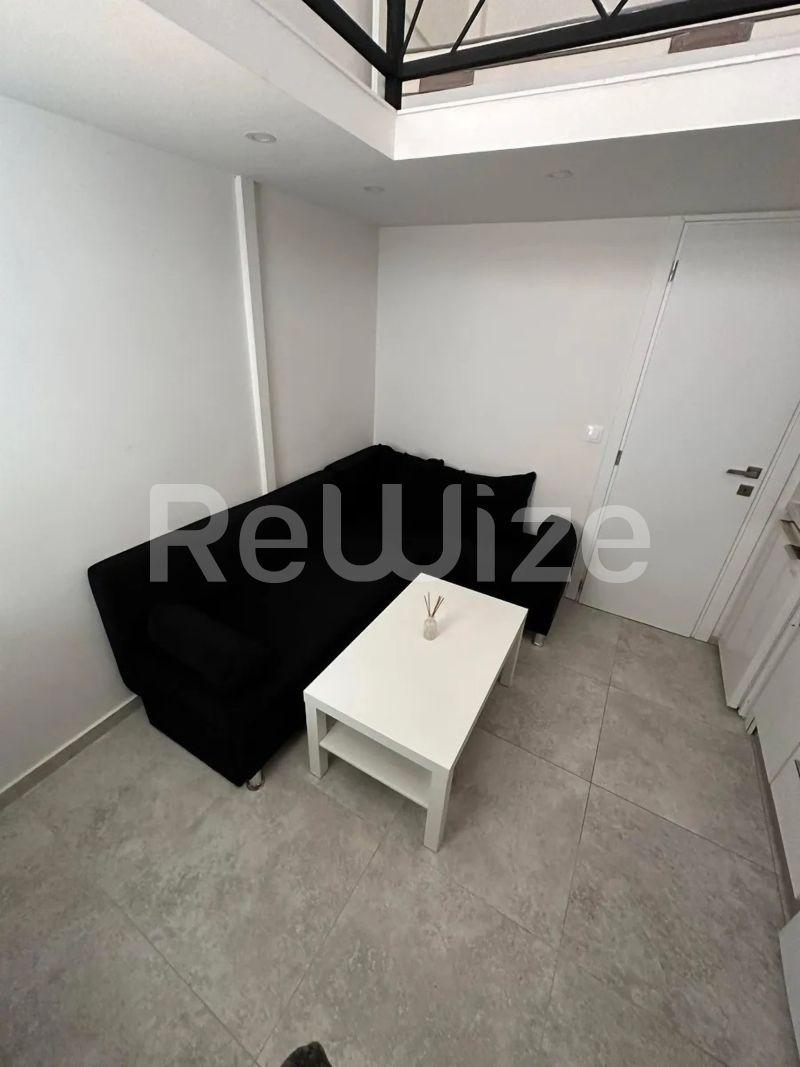 Photo 2,Σαλόνι,ΕΝΟΙΚΊΑΣΗ,Κατοικία,Λοφτ,25τ.μ,€400,Ιπποκράτειο