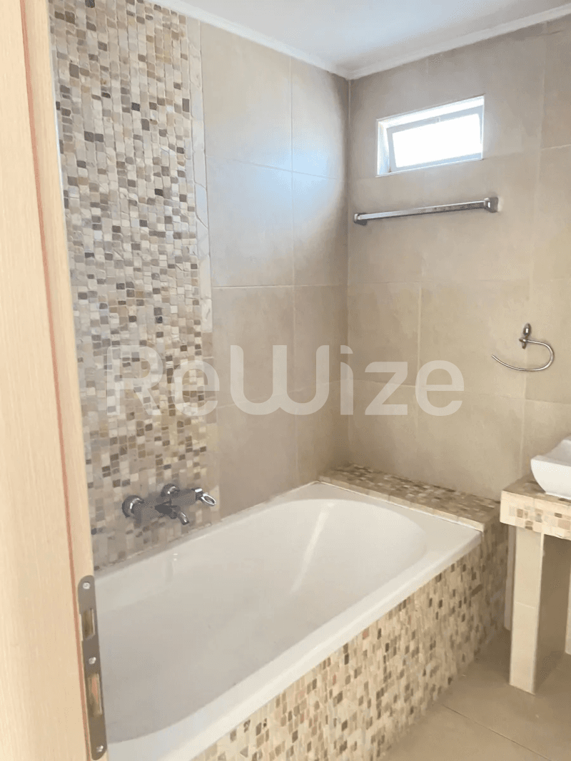 Photo 8,Μπάνιο,ΠΏΛΗΣΗ,Κατοικία,Διαμέρισμα,105τ.μ,€310,000,Κάτω Τούμπα