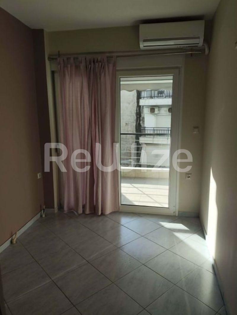 Photo 10,Σαλόνι,ΕΝΟΙΚΊΑΣΗ,Κατοικία,Διαμέρισμα,40τ.μ,€520,Παναγία Φανερωμένη