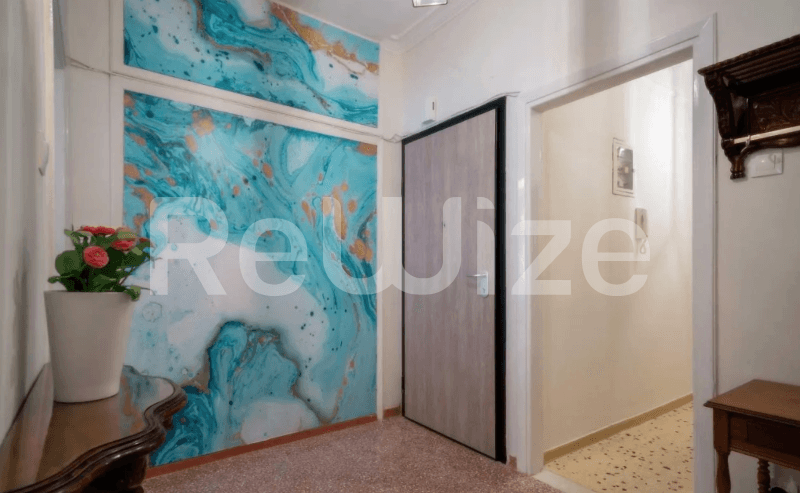 Photo 8,Corridor,SALE,Residency,Apartment,90sqm,€290,000,Kentro Thessalonikis