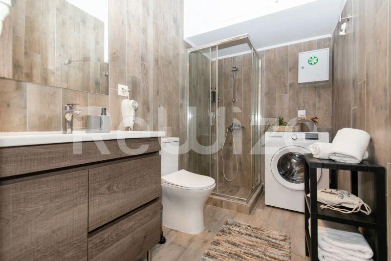 Photo 18,Bathroom,RENT,Residency,Apartment,41sqm,€650,Vardaris