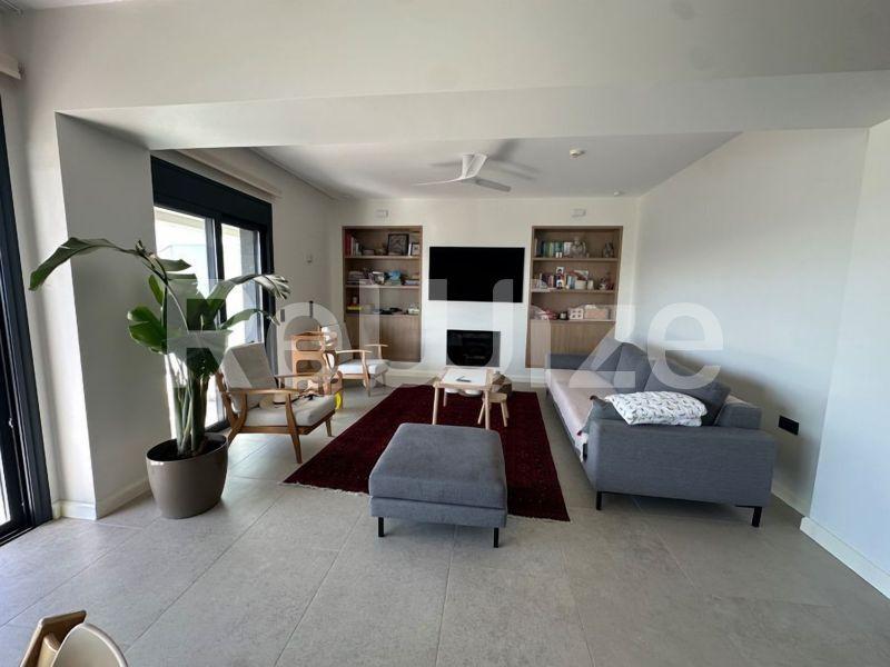 Photo 11,Σαλόνι,ΠΏΛΗΣΗ,Κατοικία,Μεζονέτα,177τ.μ,€550,000,Θέρμη