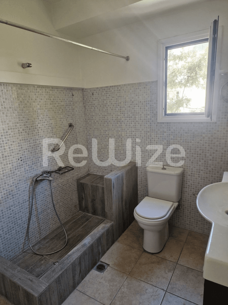 Photo 12,Μπάνιο,ΕΝΟΙΚΊΑΣΗ,Κατοικία,Διαμέρισμα,84τ.μ,€700,Παλαιό Φάληρο