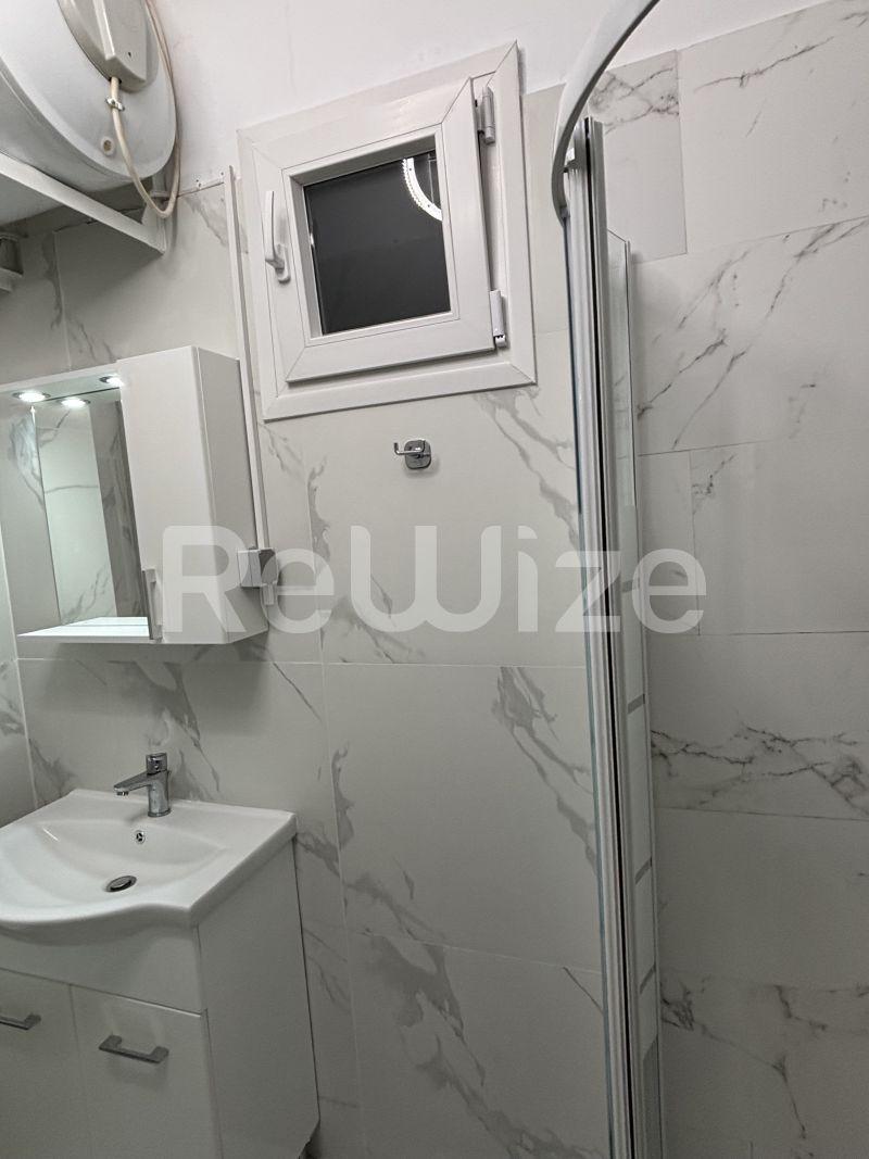 Photo 11,Bathroom,SALE,Residency,Apartment,40sqm,€115,000,Kentro Kalamarias