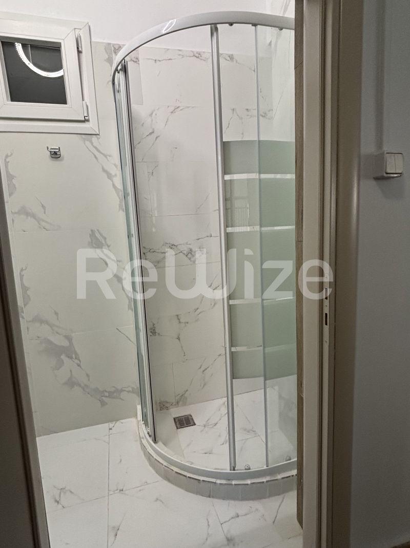 Photo 9,Bathroom,SALE,Residency,Apartment,40sqm,€115,000,Kentro Kalamarias