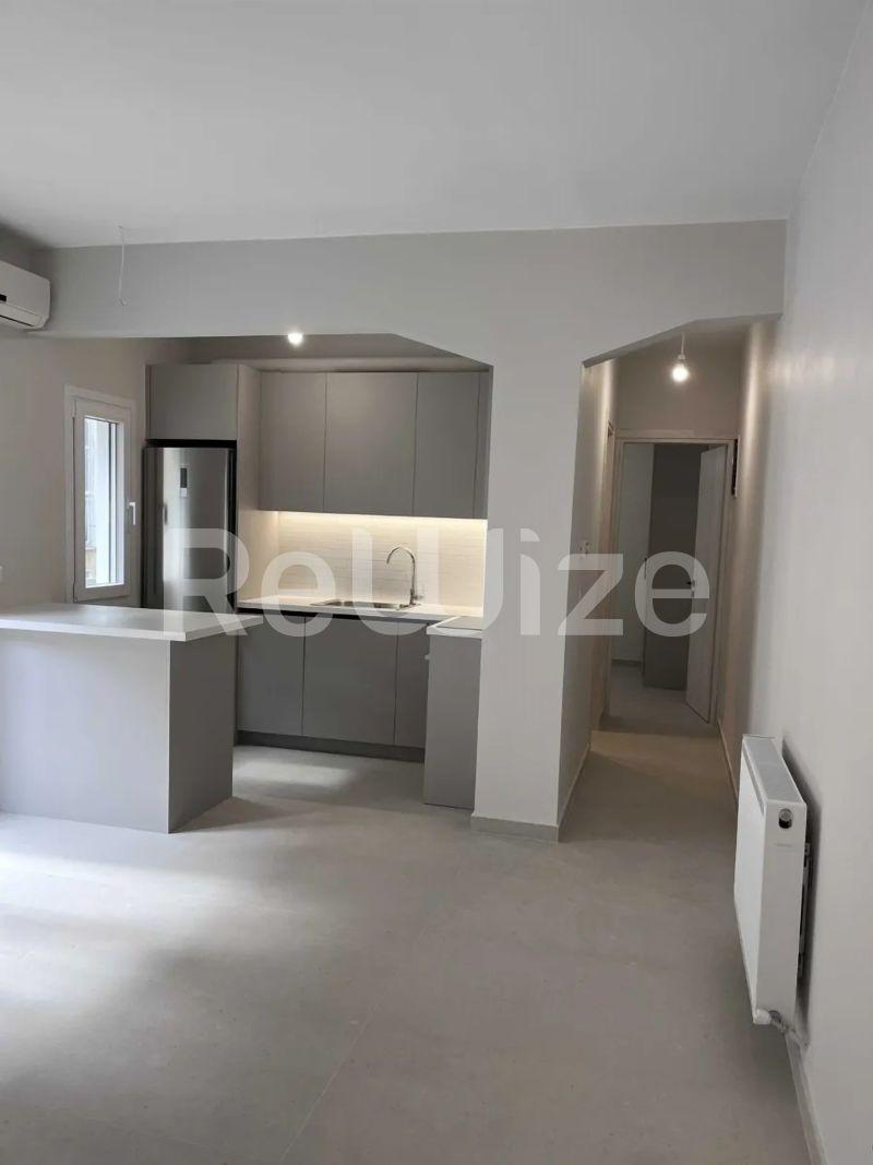 Photo 1,Living Room,SALE,Residency,Apartment,60sqm,€165,000,Kato Toumpa