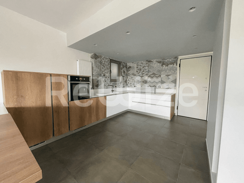 Photo 2,Kitchen,RENT,Residency,Apartment,95sqm,€2,200,Kato Glyfada