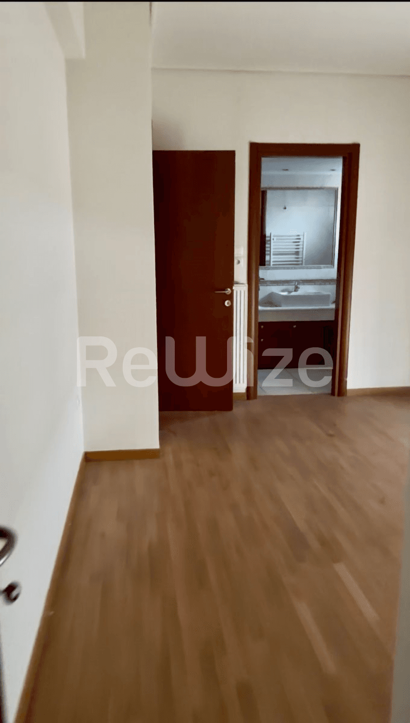 Photo 14,Corridor,RENT,Residency,Apartment,120sqm,€2,300,Kato Glyfada