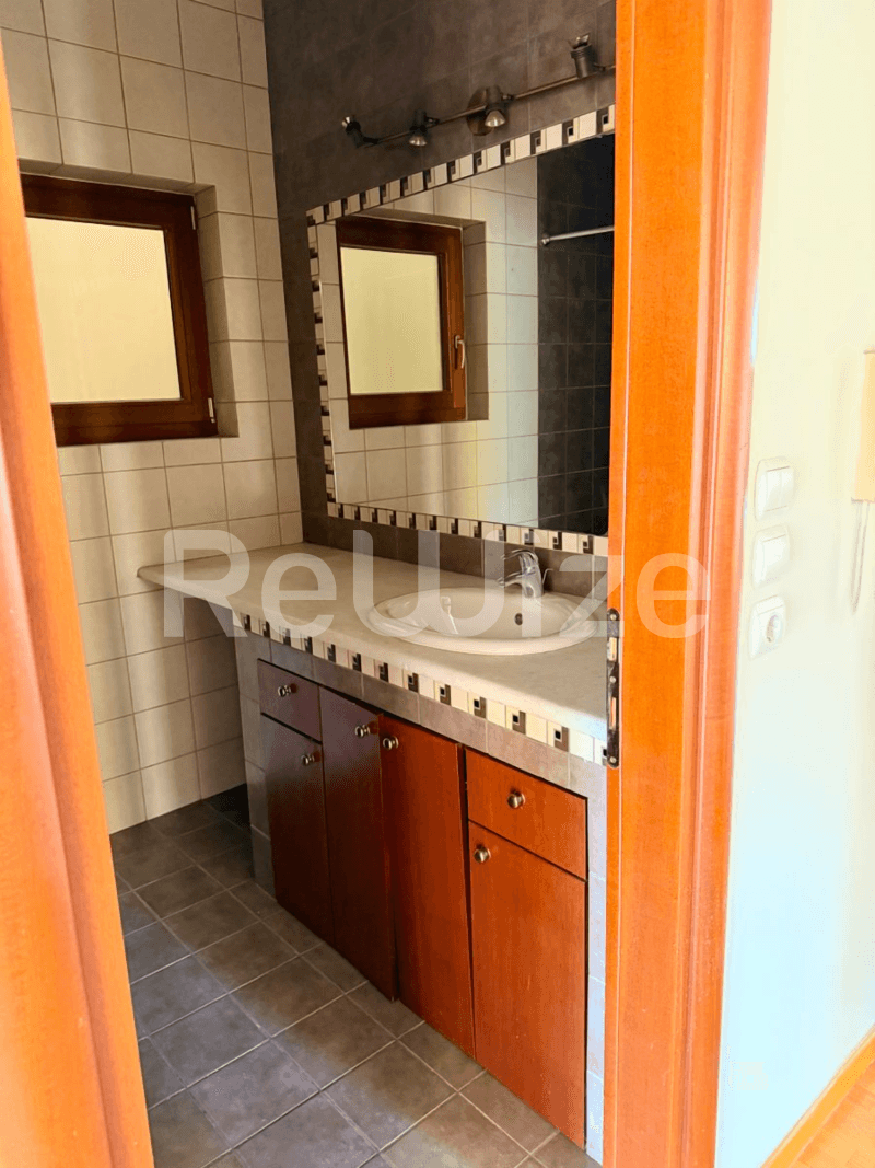 Photo 15,Bathroom,RENT,Residency,Apartment,120sqm,€2,300,Kato Glyfada