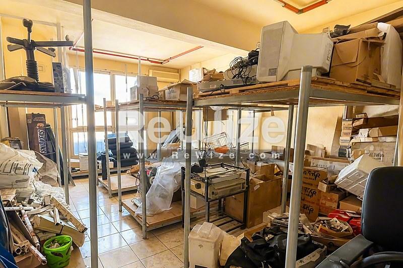 Γραφείο 255 τ.μ. στη Θεσσαλονίκη, αποθήκη
