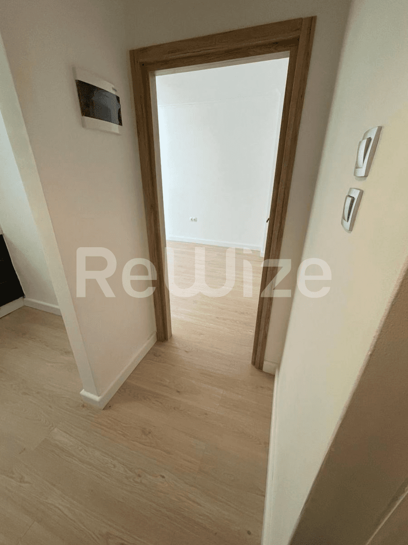 Photo 11,Corridor,SALE,Residency,Apartment,47sqm,€135,000,Neos Kosmos