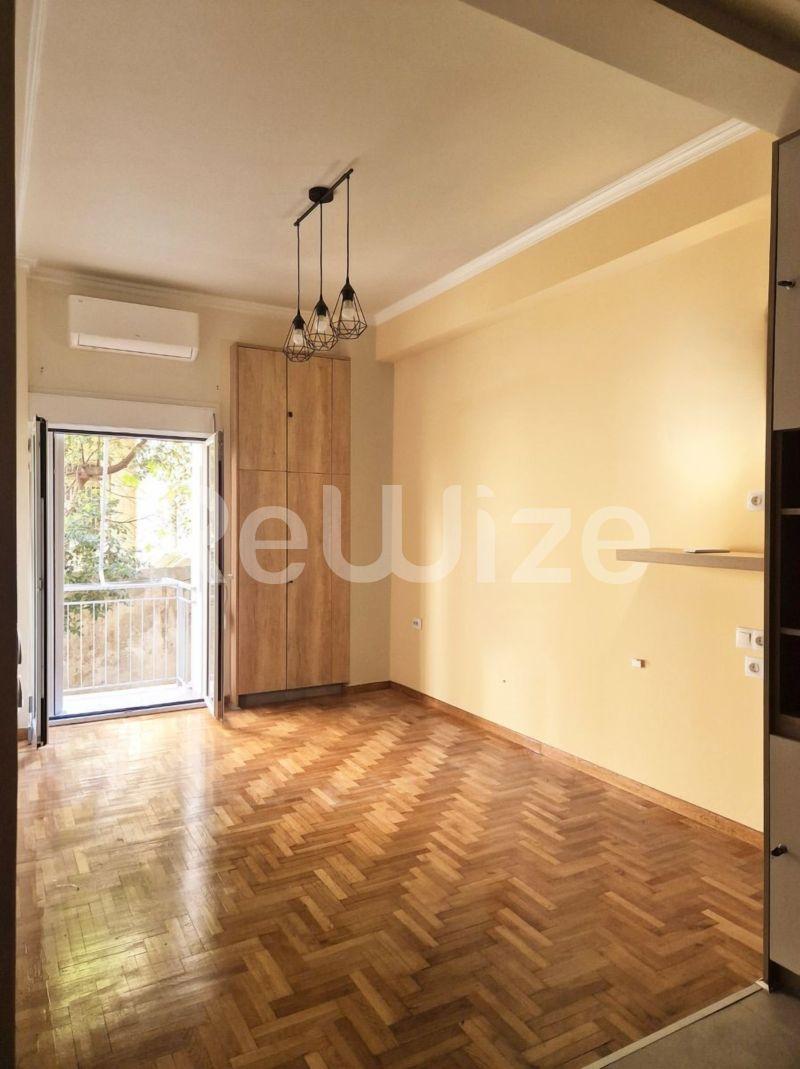 Photo 7,Σαλόνι,ΠΏΛΗΣΗ,Κατοικία,Διαμέρισμα,50τ.μ,€112,000,Πλατεία Αμερικής