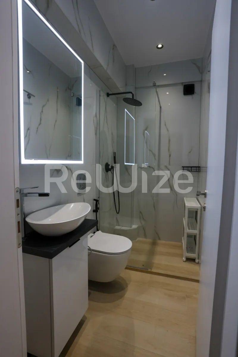 Photo 7,Bathroom,RENT,Residency,Studio,30sqm,€900,Kentro Thessalonikis