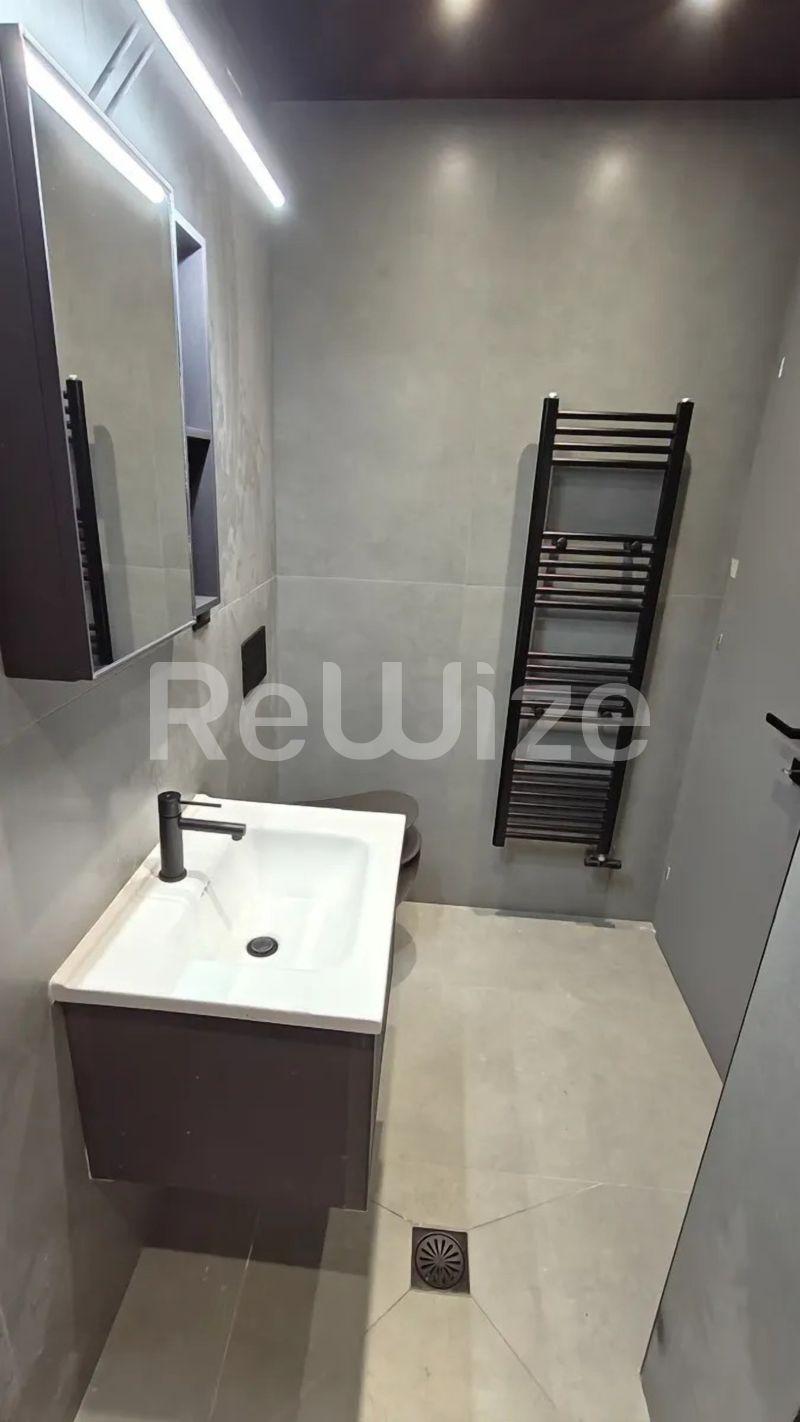 Photo 10,Bathroom,SALE,Residency,Apartment,40sqm,€125,000,Ano Poli