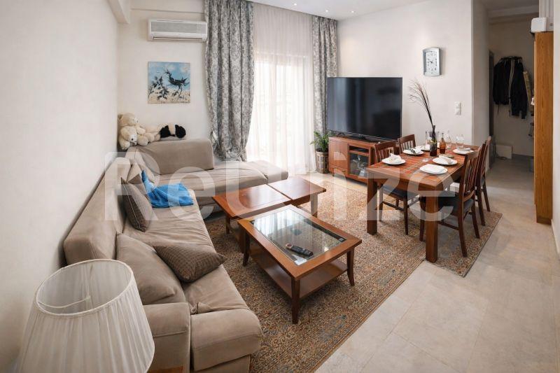 Photo 1,Σαλόνι,ΠΏΛΗΣΗ,Κατοικία,Διαμέρισμα,100τ.μ,€228,000,Χαριλάου