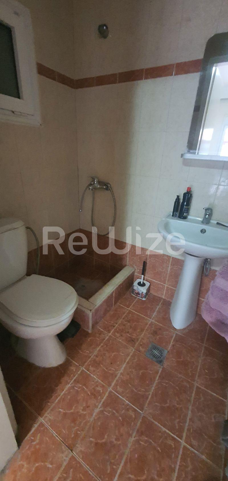 Photo 4,Μπάνιο,ΕΝΟΙΚΊΑΣΗ,Κατοικία,Διαμέρισμα,35τ.μ,€450,Διοικητήριο