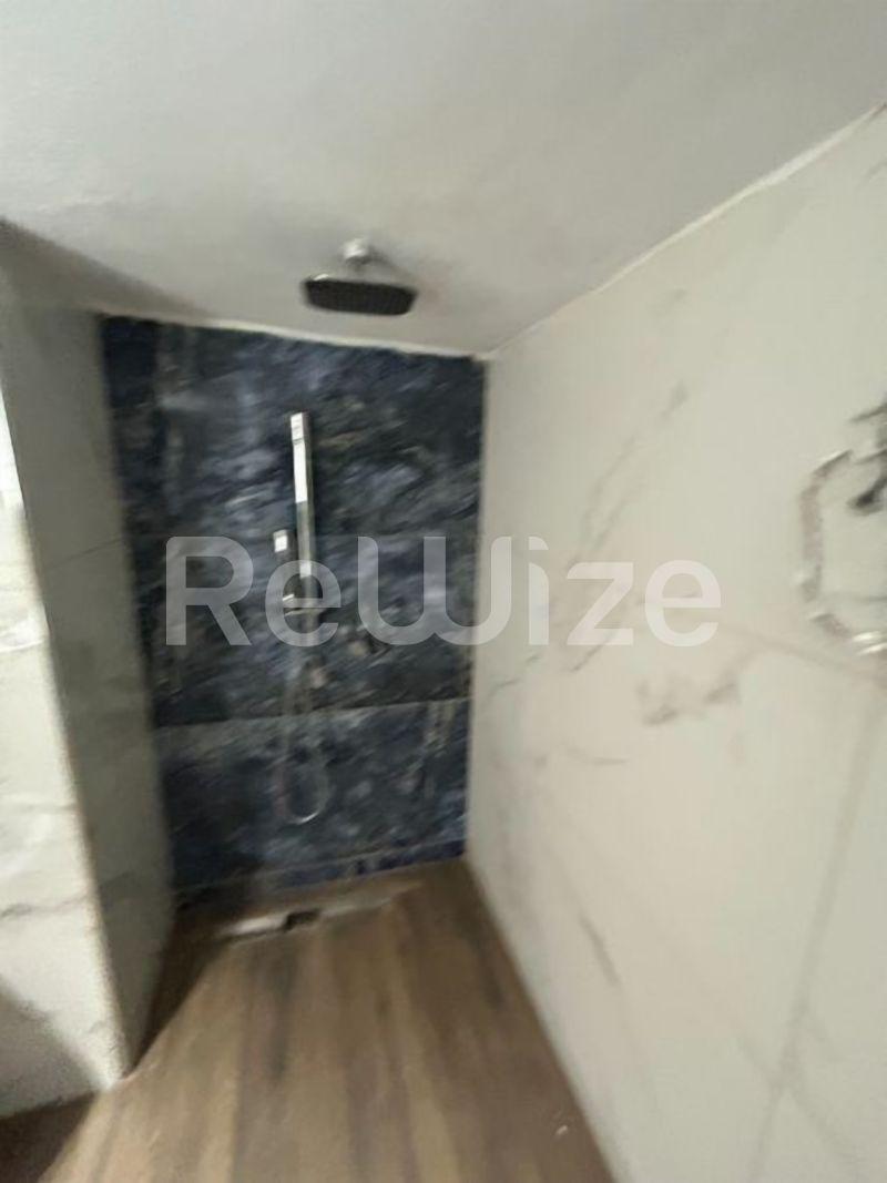 Photo 10,Bathroom,RENT,Residency,Studio,35sqm,€400,Kentro Thessalonikis
