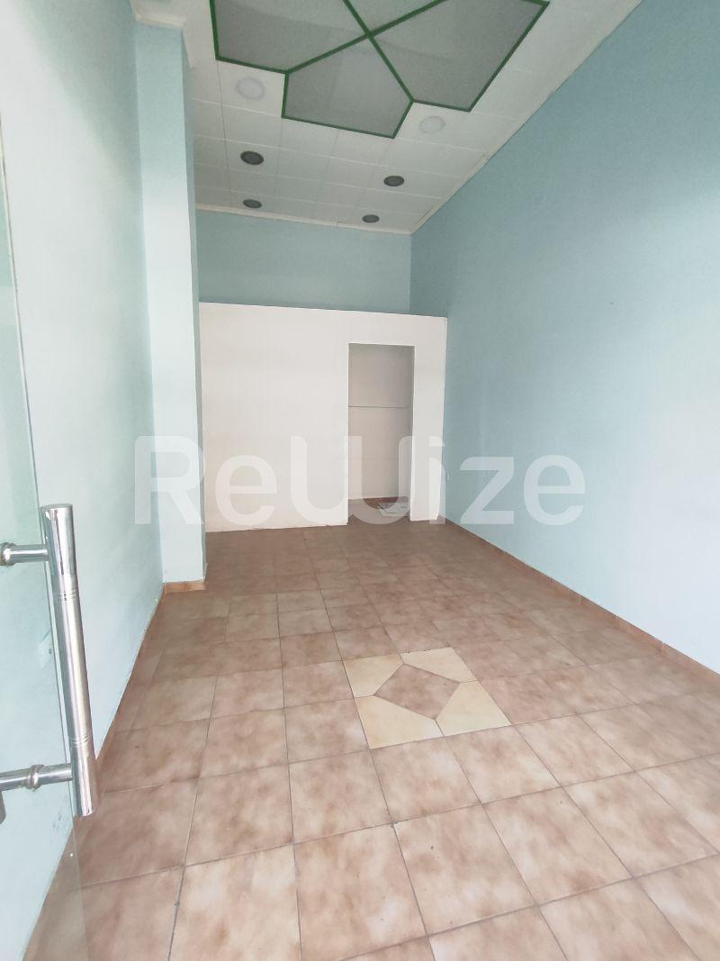 Photo 11,Σαλόνι,ΕΝΟΙΚΊΑΣΗ,Επαγγελματικό,Γραφείο,25τ.μ,€250,Αμπελόκηποι