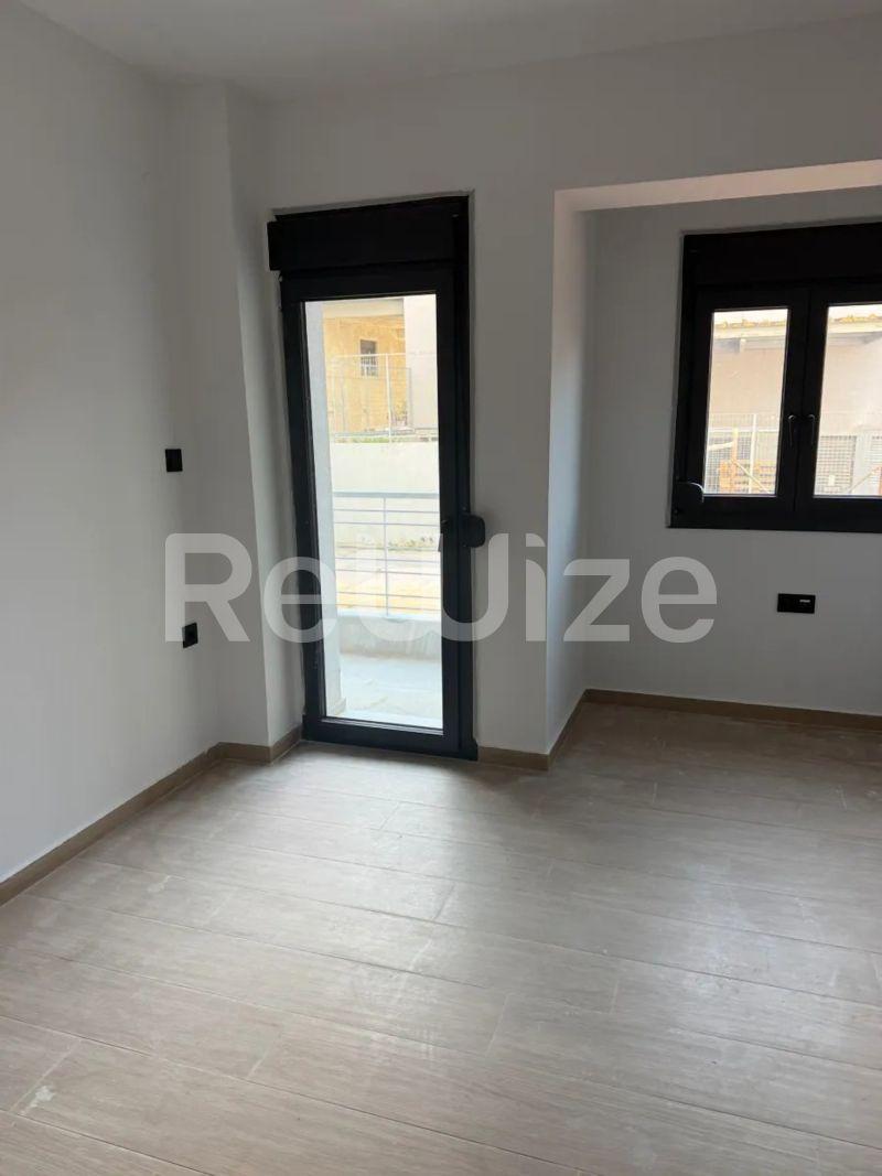 Photo 8,Corridor,SALE,Residency,Apartment,112sqm,€360,000,Pylaia