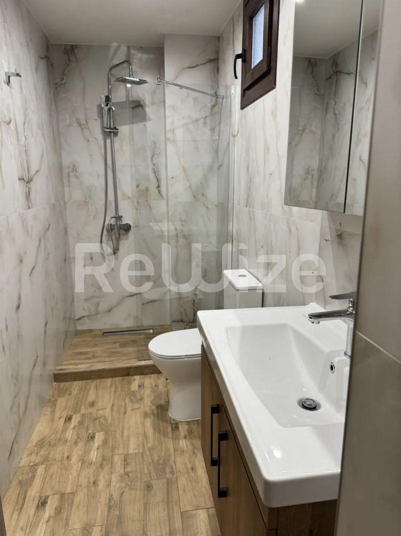 Photo 9,Bathroom,RENT,Residency,Loft,50sqm,€490,Xirokrini