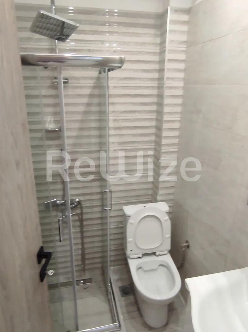Photo 10,Μπάνιο,ΕΝΟΙΚΊΑΣΗ,Κατοικία,Διαμέρισμα,42τ.μ,€460,Νεάπολη
