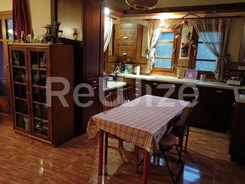 Photo 15,Σαλόνι,ΠΏΛΗΣΗ,Κατοικία,Μονοκατοικία,300τ.μ,€420,000,Στρατώνι