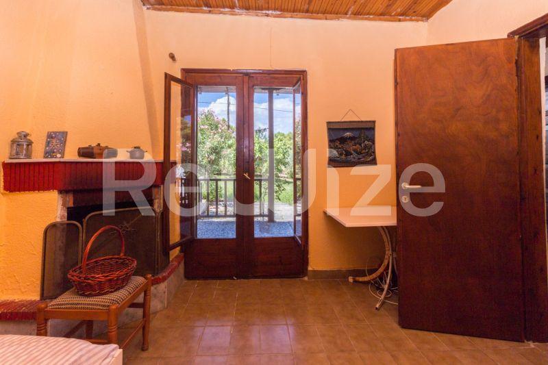 Photo 6,Σαλόνι,ΠΏΛΗΣΗ,Κατοικία,Μονοκατοικία,50τ.μ,€230,000,Άγιος Νικόλαος