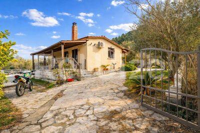 Detached house Kassandra