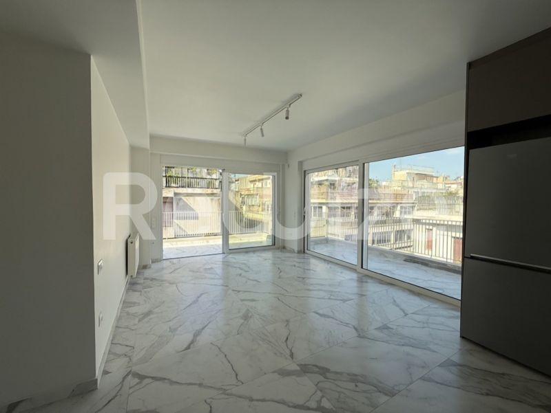 Photo 5,Σαλόνι,ΠΏΛΗΣΗ,Κατοικία,Διαμέρισμα,79τ.μ,€290,000,Εξάρχεια