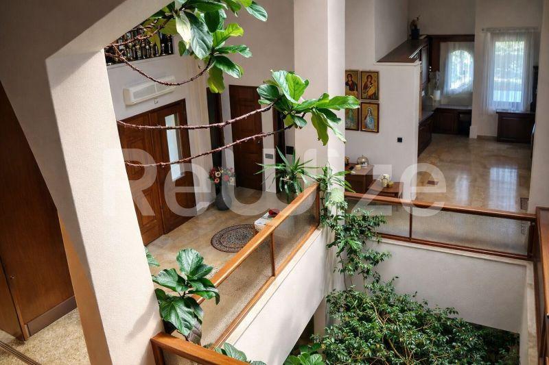 Photo 4,Staircase,SALE,Residency,Detached house,315sqm,€480,000,Stratoni