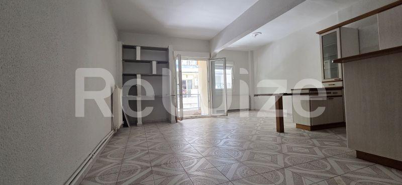 Photo 1,Σαλόνι,ΠΏΛΗΣΗ,Κατοικία,Διαμέρισμα,105τ.μ,€125,000,Αμπελόκηποι