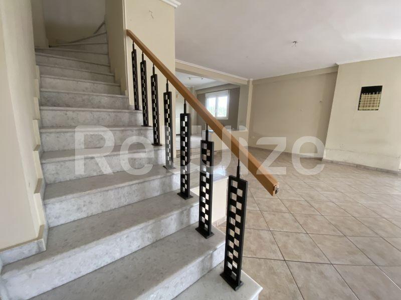 Photo 22,Σαλόνι,ΠΏΛΗΣΗ,Κατοικία,Μονοκατοικία,263τ.μ,€295,000,Νέα Ραιδεστός