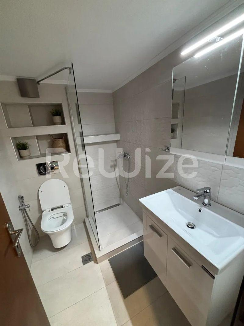 Photo 13,Μπάνιο,ΕΝΟΙΚΊΑΣΗ,Κατοικία,Διαμέρισμα,130τ.μ,€1,200,Περαία