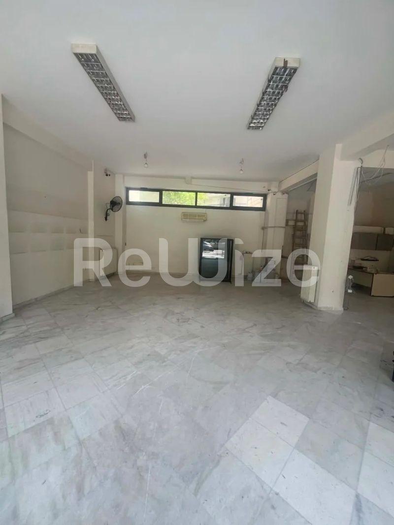 Photo 4,Pool,RENT,Professional,Store,120sqm,€1,500,Kato Toumpa