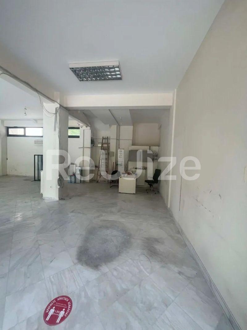Photo 3,Pool,RENT,Professional,Store,120sqm,€1,500,Kato Toumpa