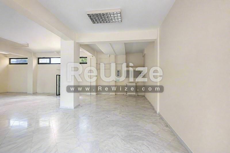 Store 120 m² in Thessaloniki, open-plan living area