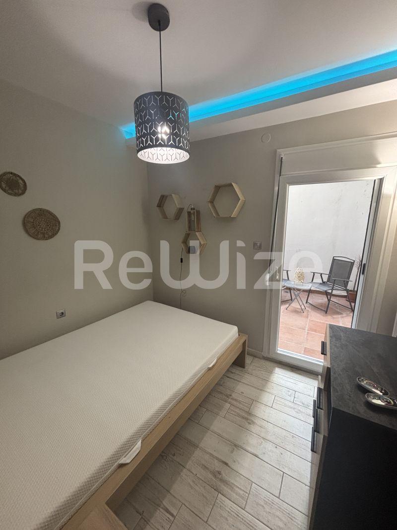 Photo 26,Bedroom,SALE,Residency,Apartment,57sqm,€106,000,Kentro Thessalonikis
