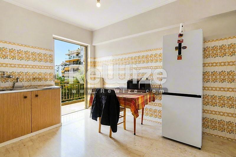 Apartment 78 m² in Piraeus, kitchen