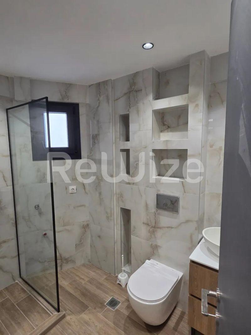 Photo 10,Μπάνιο,ΕΝΟΙΚΊΑΣΗ,Κατοικία,Διαμέρισμα,45τ.μ,€750,Διοικητήριο
