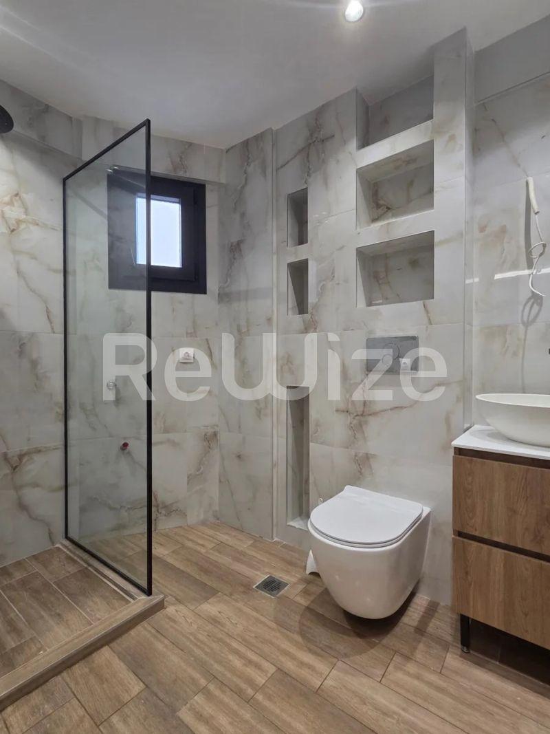 Photo 12,Μπάνιο,ΕΝΟΙΚΊΑΣΗ,Κατοικία,Διαμέρισμα,45τ.μ,€750,Διοικητήριο