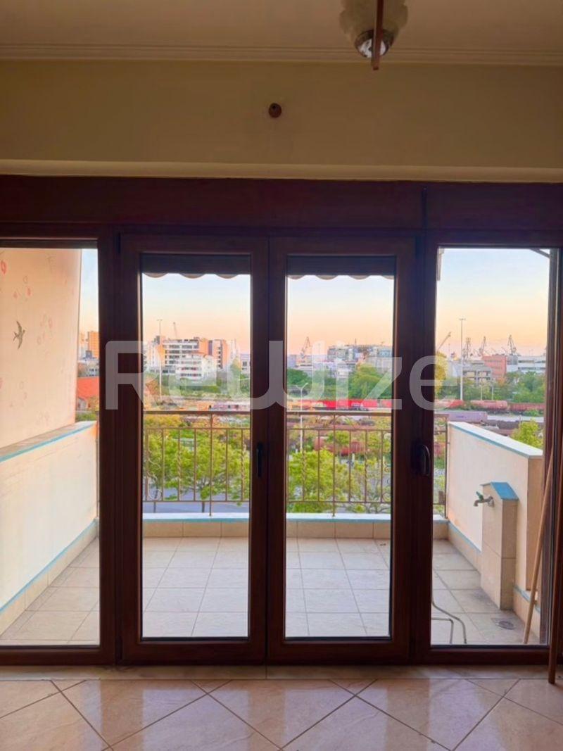 Photo 2,Living Room,RENT,Residency,Apartment,45sqm,€550,Vardaris