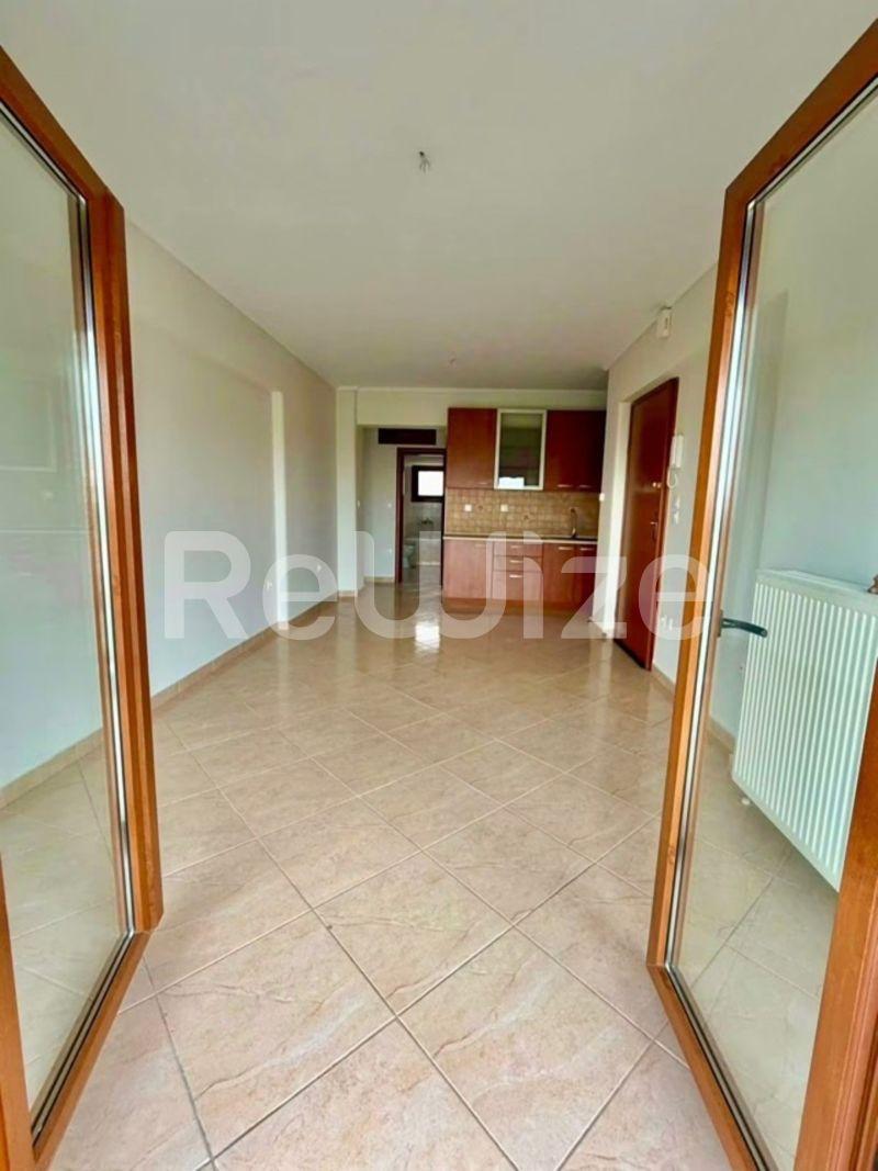 Photo 1,Living Room,RENT,Residency,Apartment,45sqm,€550,Vardaris