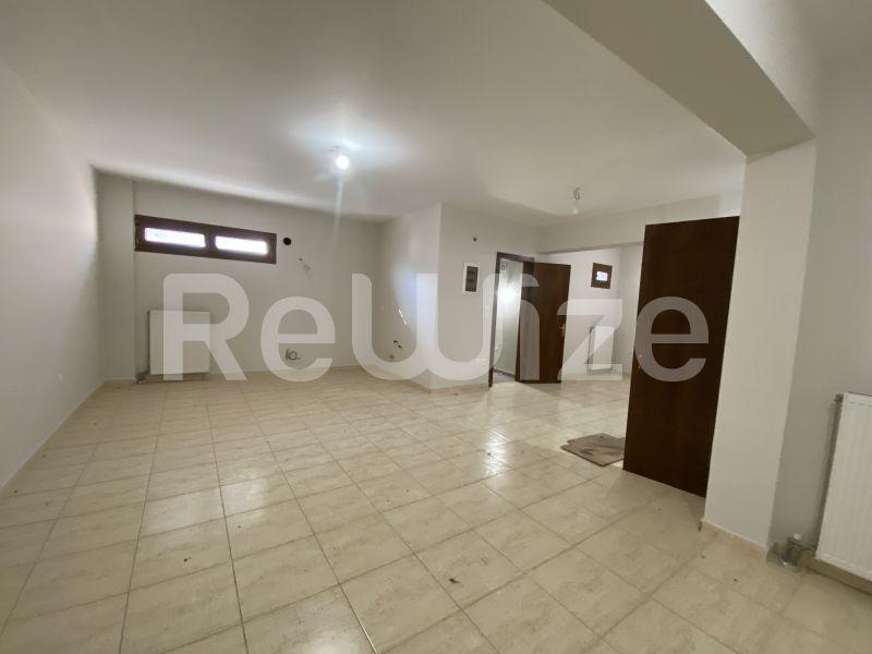 Photo 1,Living Room,RENT,Residency,Maisonette,175sqm,€780,Kardia
