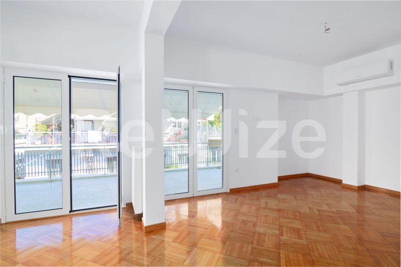 Photo 5,Σαλόνι,ΠΏΛΗΣΗ,Κατοικία,Διαμέρισμα,93τ.μ,€225,000,Κέντρο Αθηνών