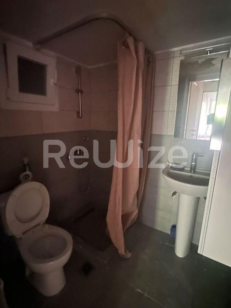 Photo 8,Μπάνιο,ΕΝΟΙΚΊΑΣΗ,Κατοικία,Διαμέρισμα,63τ.μ,€480,Κέντρο Θεσσαλονίκης