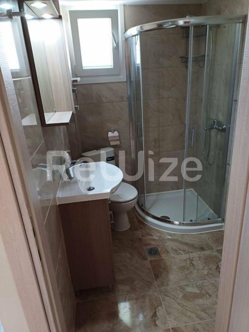 Photo 4,Bathroom,RENT,Residency,Apartment,50sqm,€550,Ippokrateio