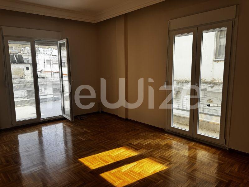 Photo 5,Σαλόνι,ΠΏΛΗΣΗ,Κατοικία,Διαμέρισμα,82τ.μ,€189,000,Υπόλοιπο Κέντρου Θεσσαλονίκης