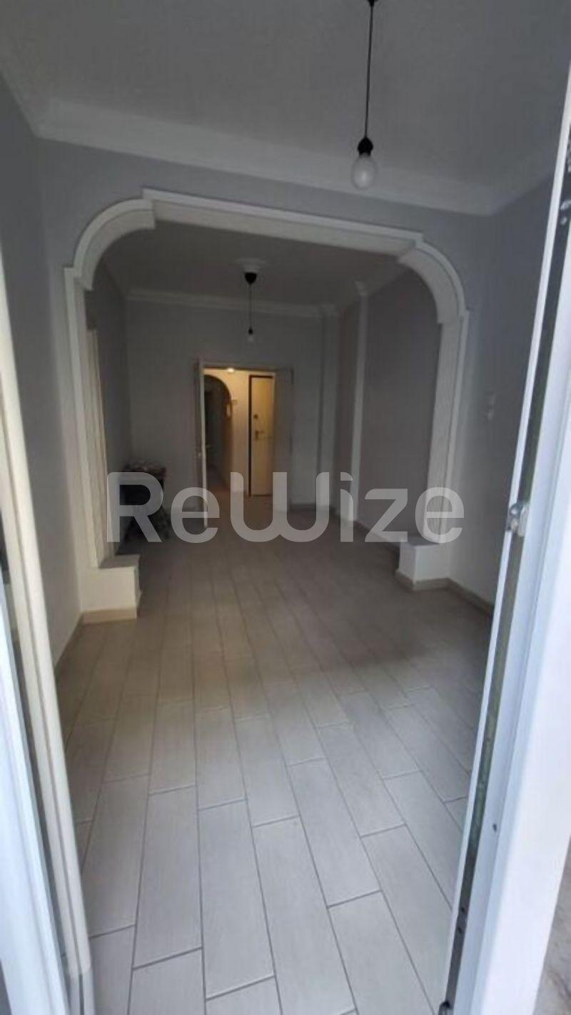 Photo 3,Living Room,SALE,Residency,Apartment,82sqm,€150,000,Polichni
