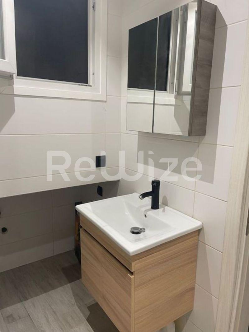 Photo 8,Μπάνιο,ΠΏΛΗΣΗ,Κατοικία,Διαμέρισμα,33τ.μ,€99,000,Ιπποκράτειο